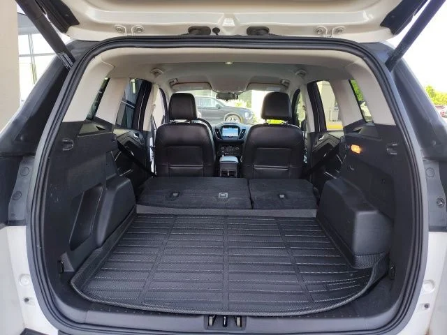 Used 2017 White Ford SE image 24