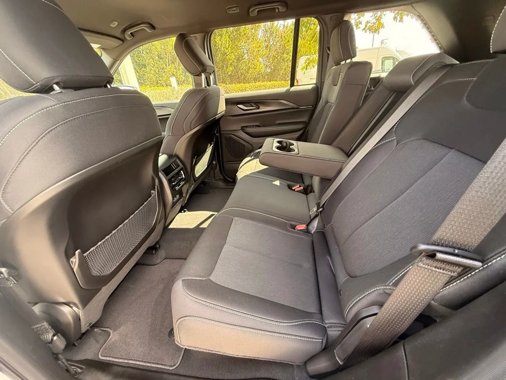 New 2026 Bright White Clearcoat Jeep Laredo image 24