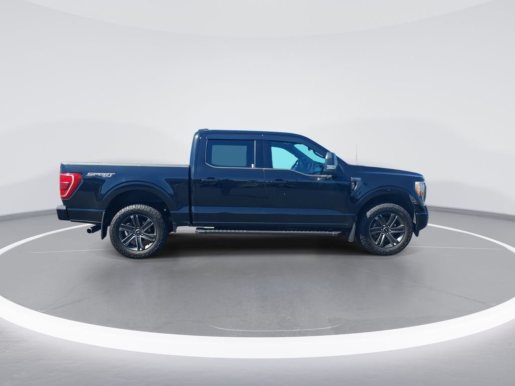 Used 2022 Black Ford XLT image 9