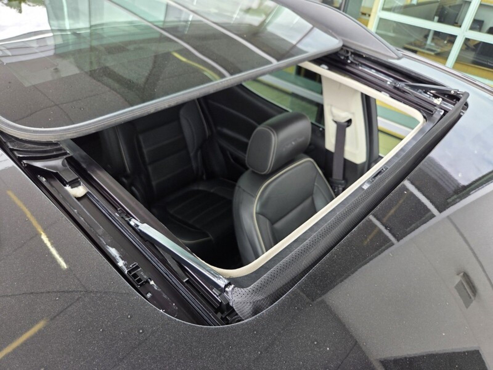 Used 2023 EBONY TWILIGHT MET GMC Denali image 23