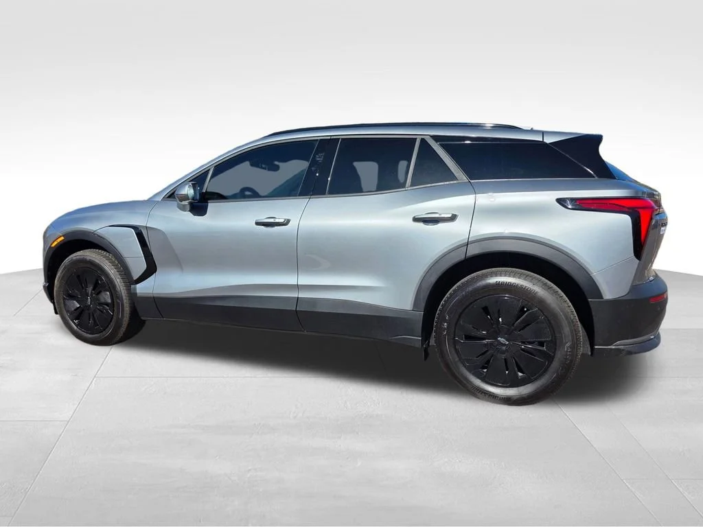 2025 Chevrolet Blazer EV LT - Photo 4