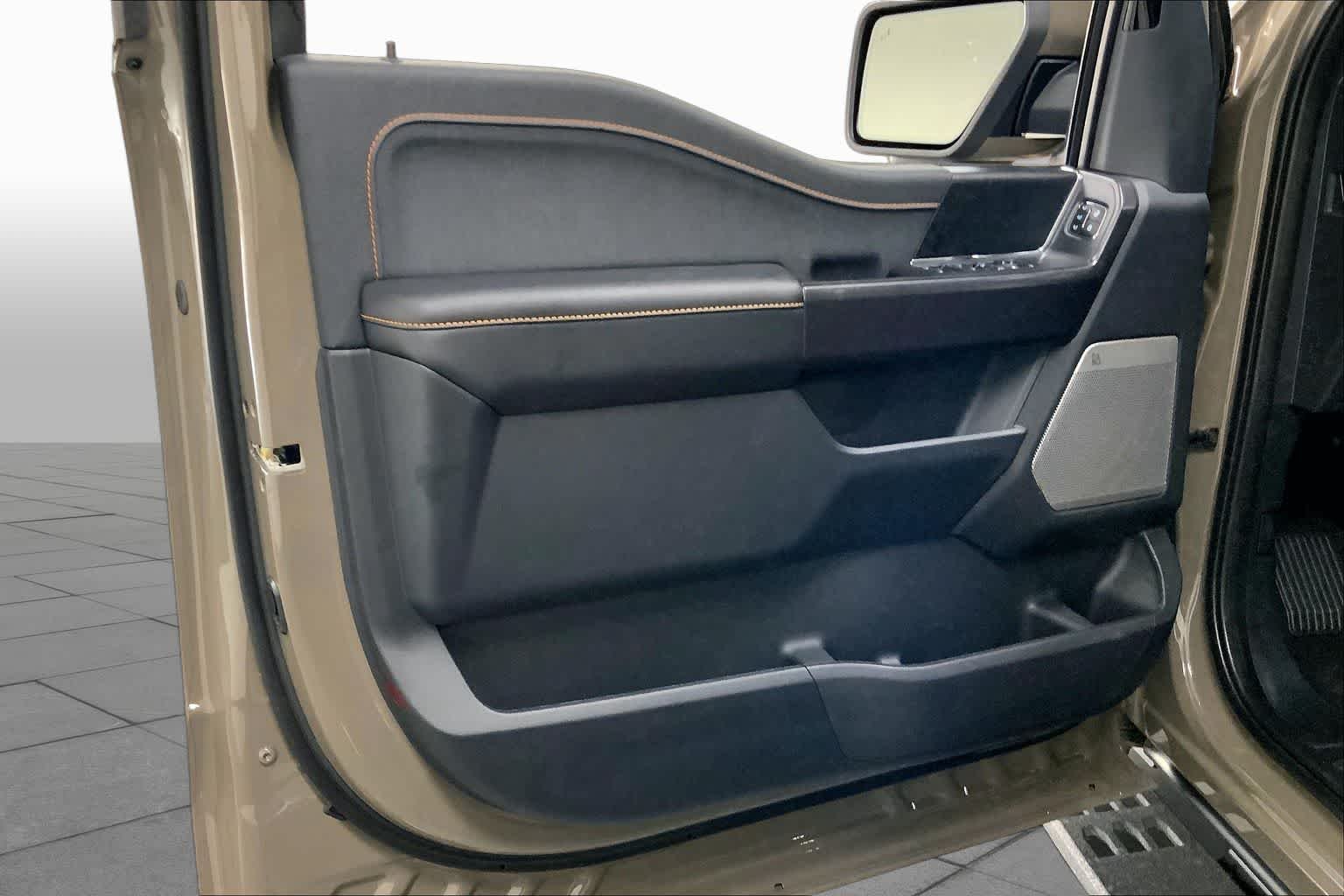 New 2026 Marsh Gray Ford Tremor® image 10