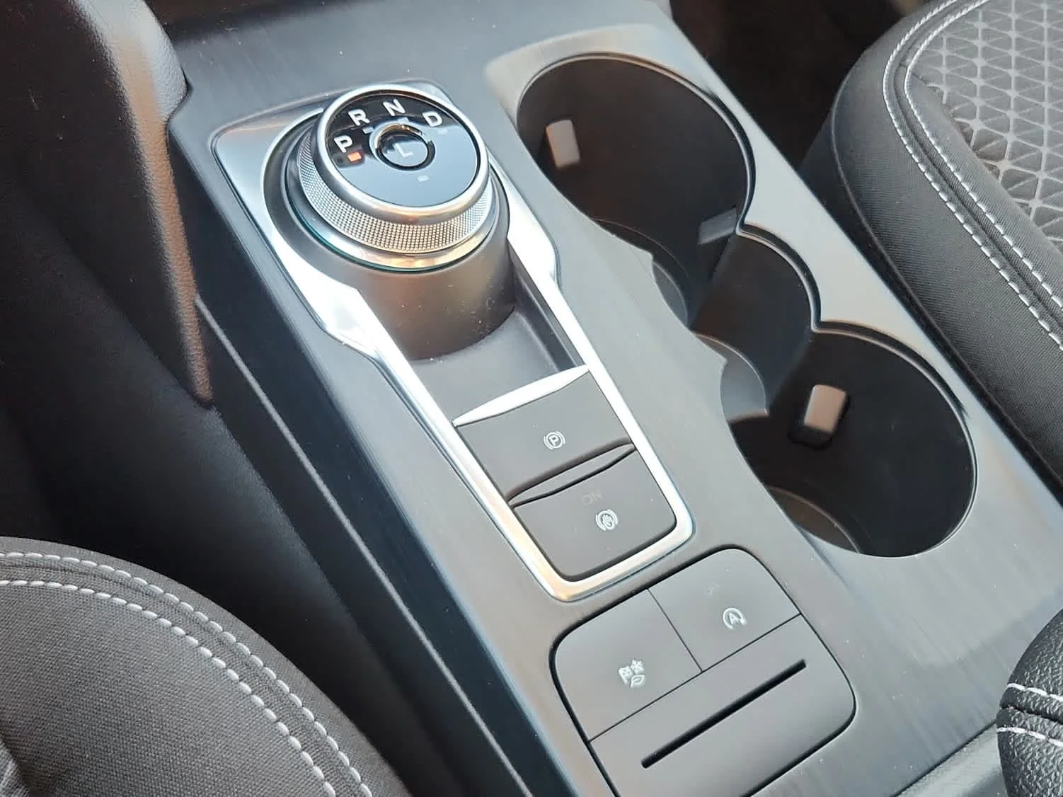 Used 2025 Carbonized Gray Metallic Ford Active image 12