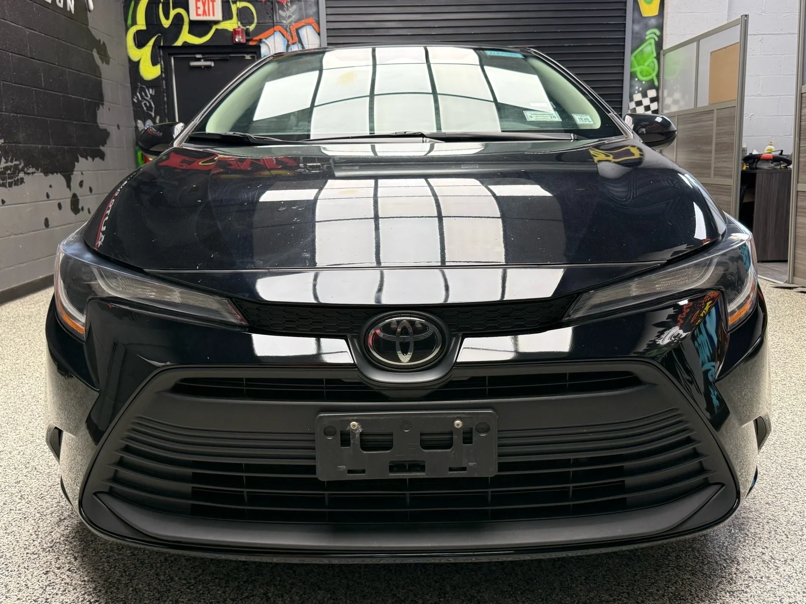 Used 2024 Midnight Black Metallic (218) Toyota LE image 2