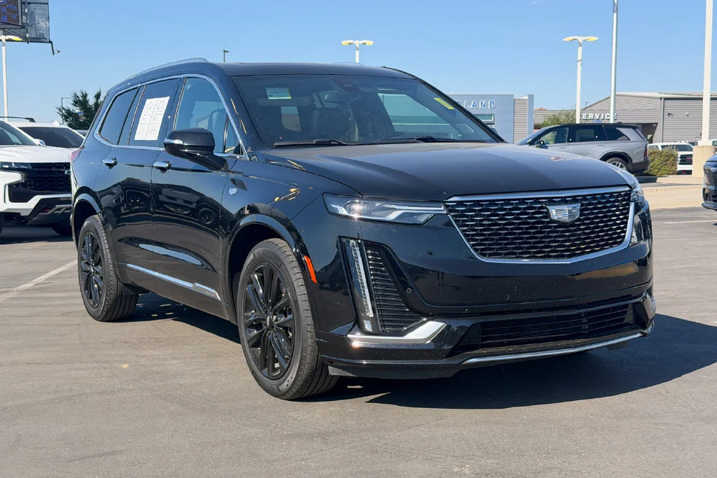 2024 Cadillac XT6
