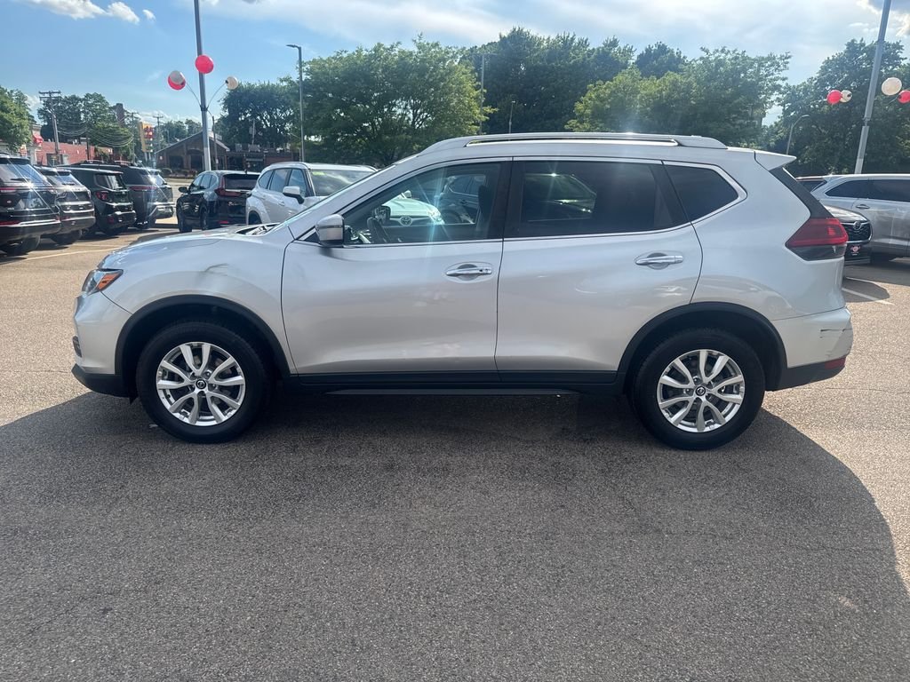 Used 2018 Silver Nissan SV image 4