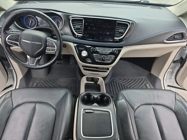 Used 2021 White Chrysler Touring L image 10