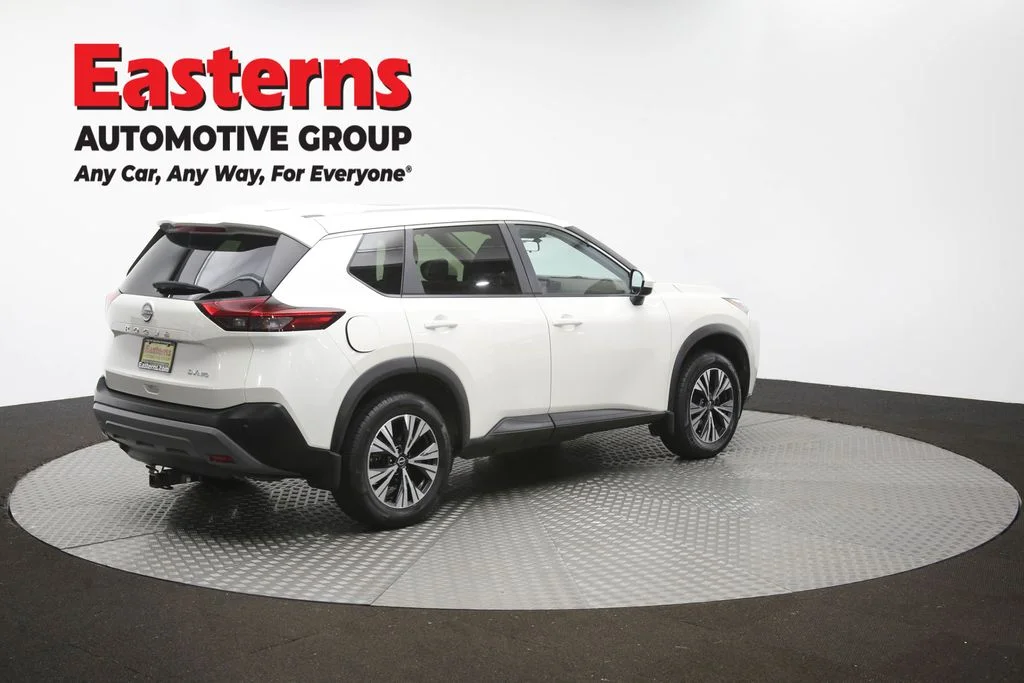 Used 2023 White Nissan SV image 45
