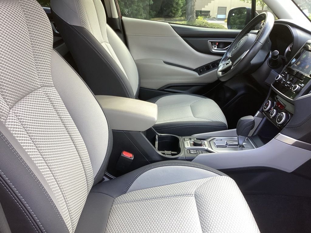 Used 2022 Red Subaru Premium image 4