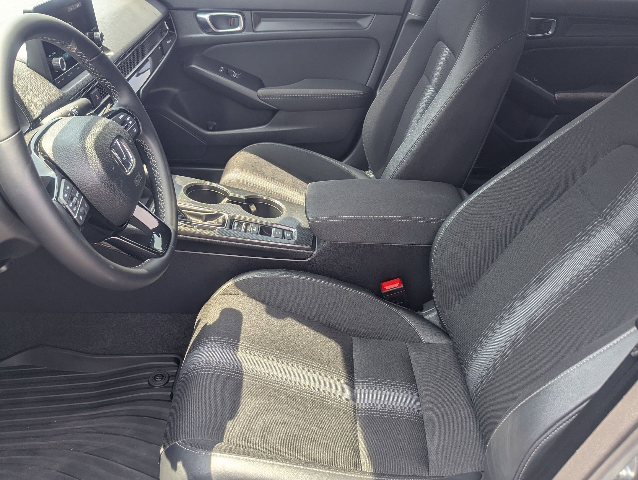 Certified Used 2025 Meteorite Gray Metallic Honda Sport image 13