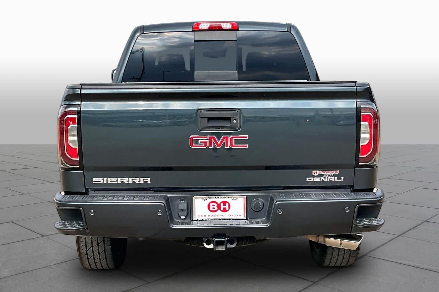 Used 2017 Dark Slate Metallic GMC Denali image 4