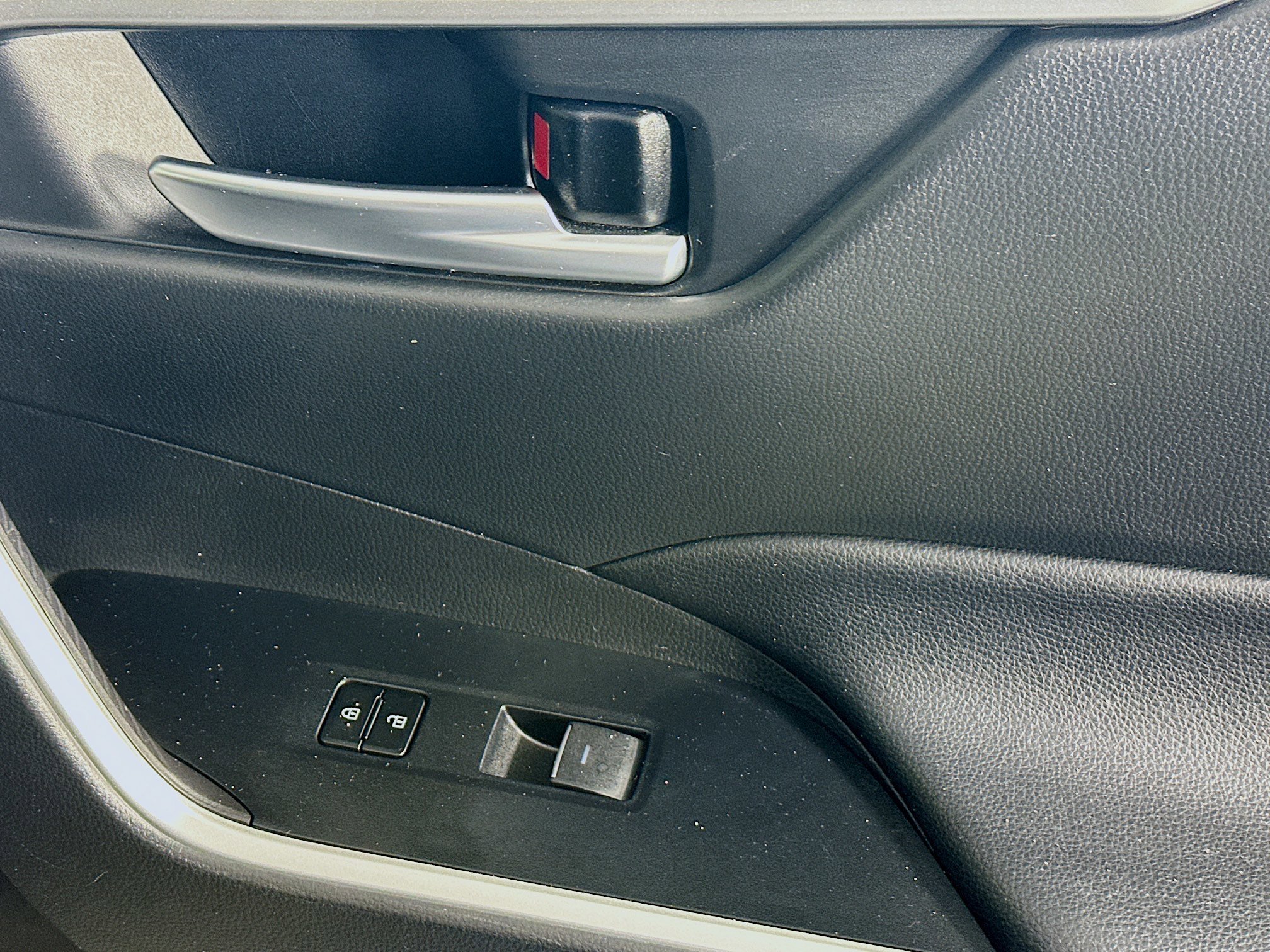 Used 2024 Magnetic Gray Metallic Toyota XLE image 29