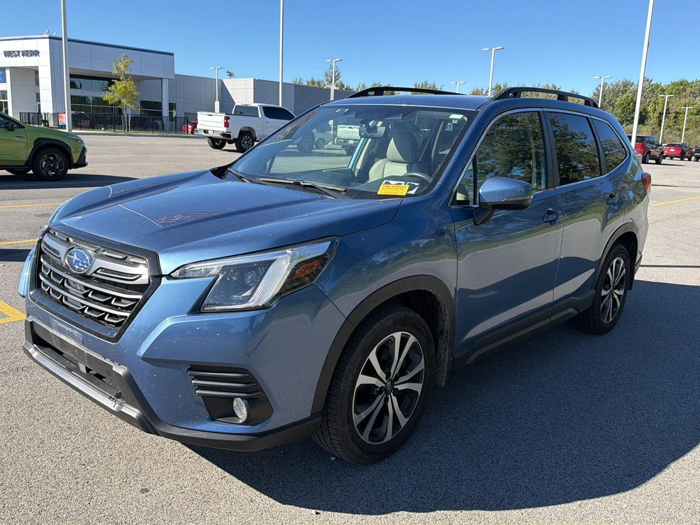 Used 2023 Horizon Blue Pearl Subaru Limited image 7
