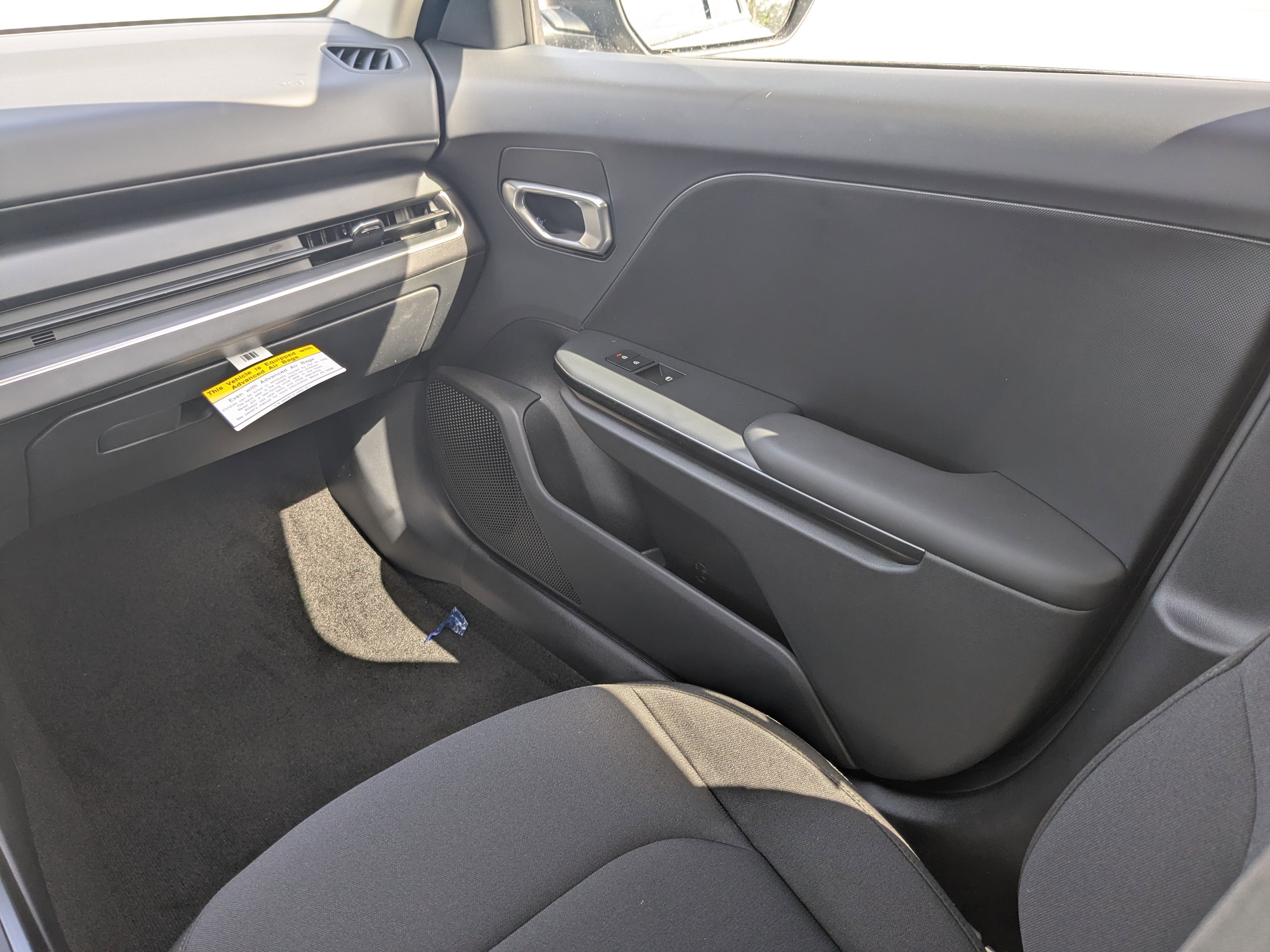 New 2026 Aurora Black Pearl Kia LX image 18