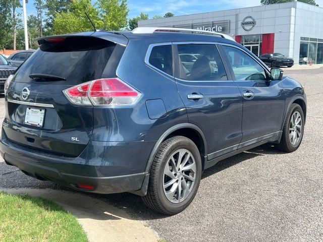Used 2015 Blue Nissan SL image 5