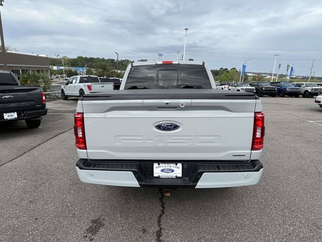Used 2023 White Ford XLT image 4