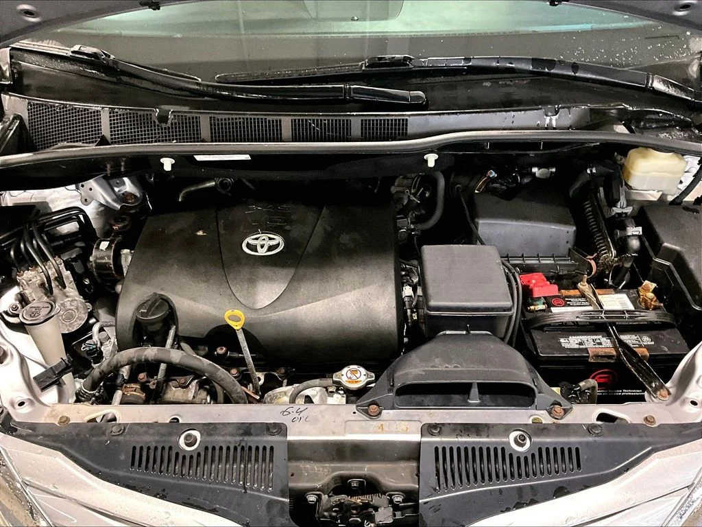 Used 2017 Gray Toyota LE image 31