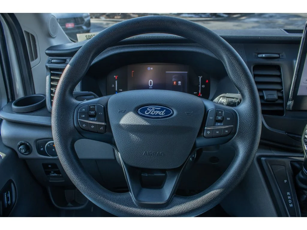 New 2026 OXFORD WHITE Ford Base image 22