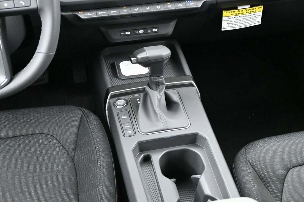 New 2027 Iceberg Green Kia S image 16
