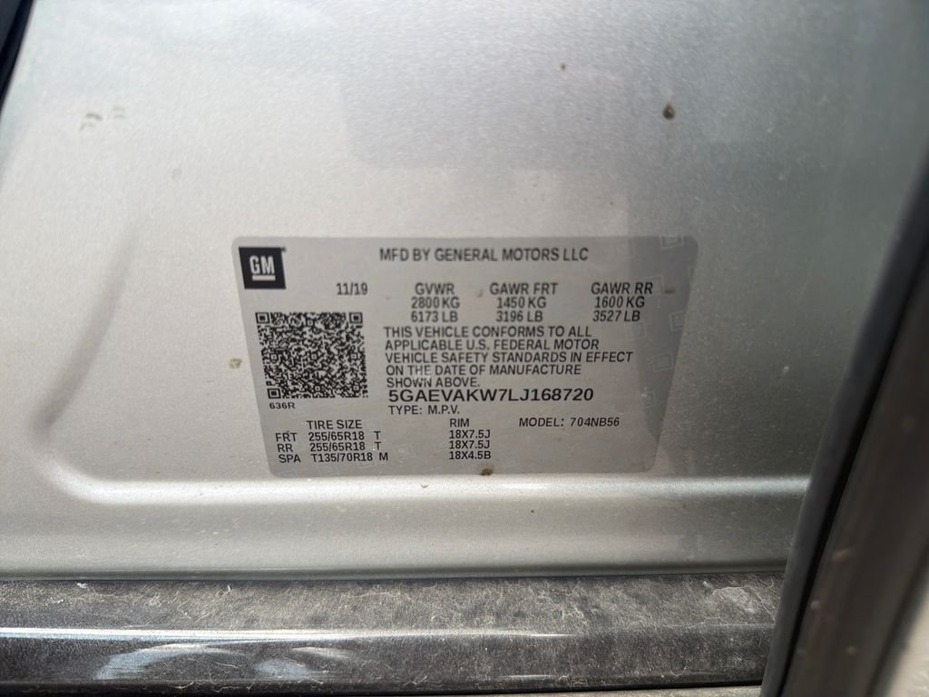 Used 2020 Silver Buick Essence image 25