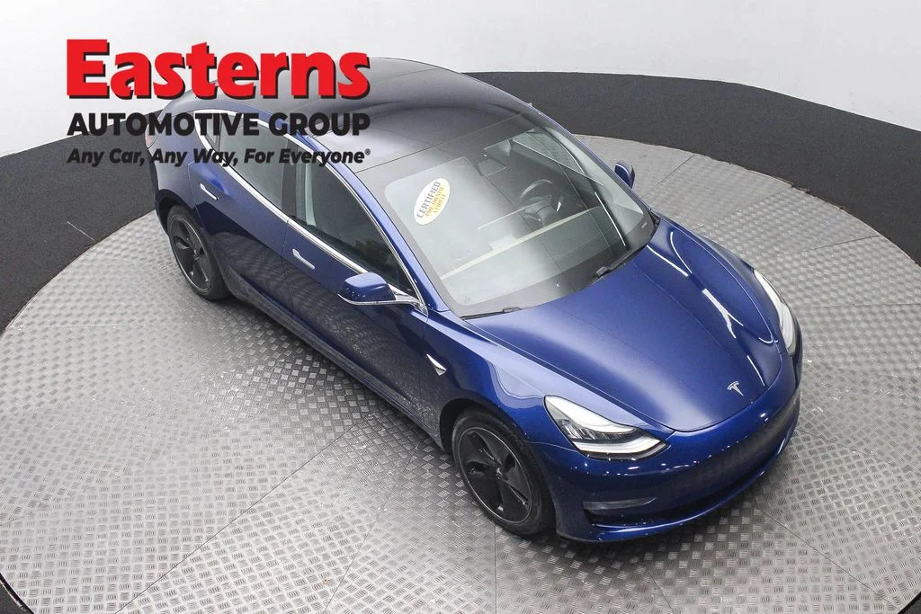 Used 2018 Blue Tesla Long Range image 3