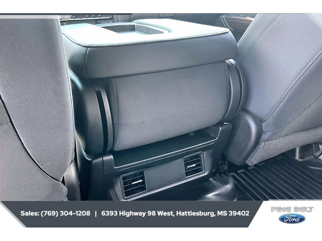 Used 2020 Summit White Chevrolet LT image 24