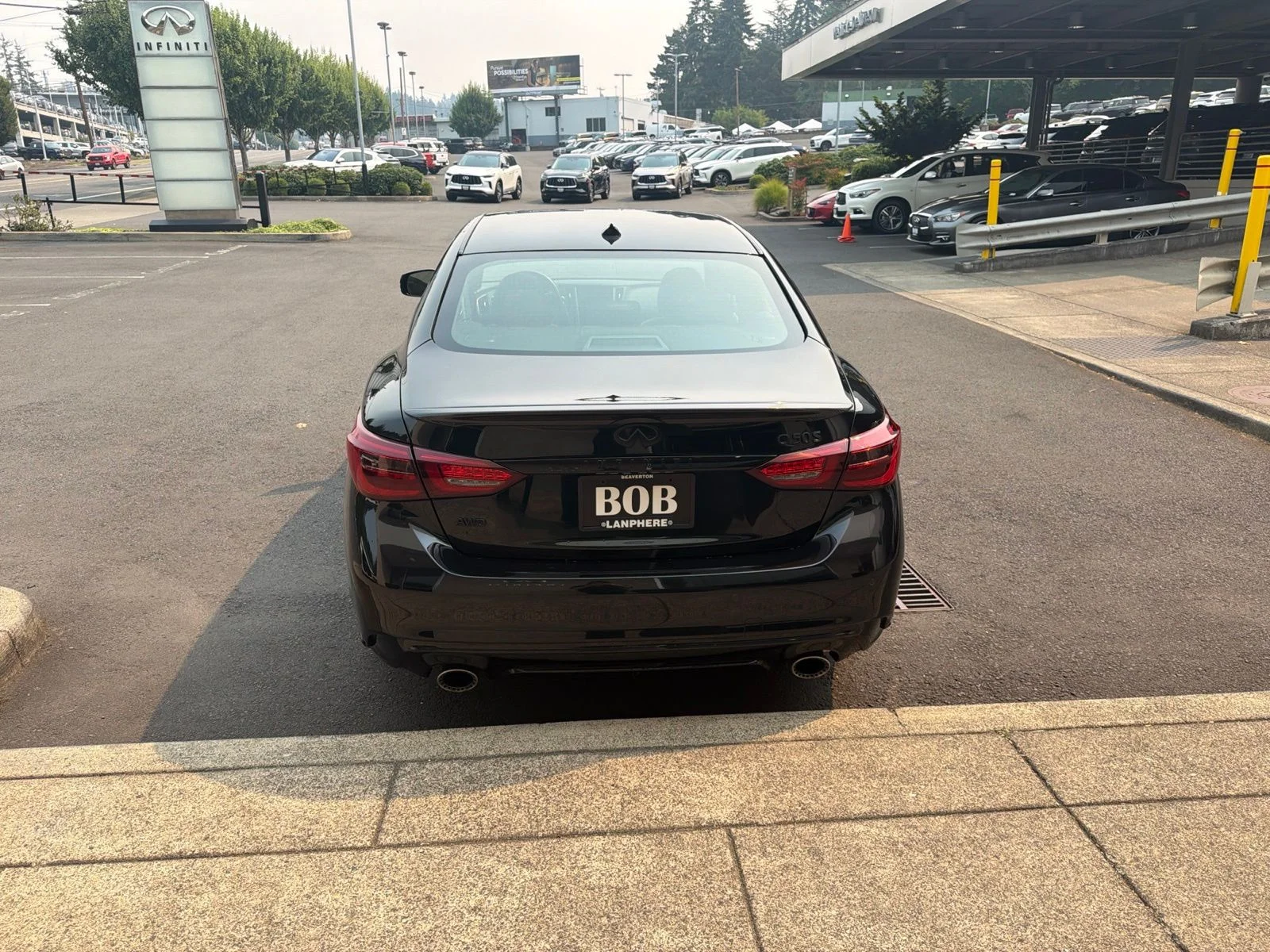 Used 2023 Black Opal Metallic INFINITI Red Sport 400 image 9