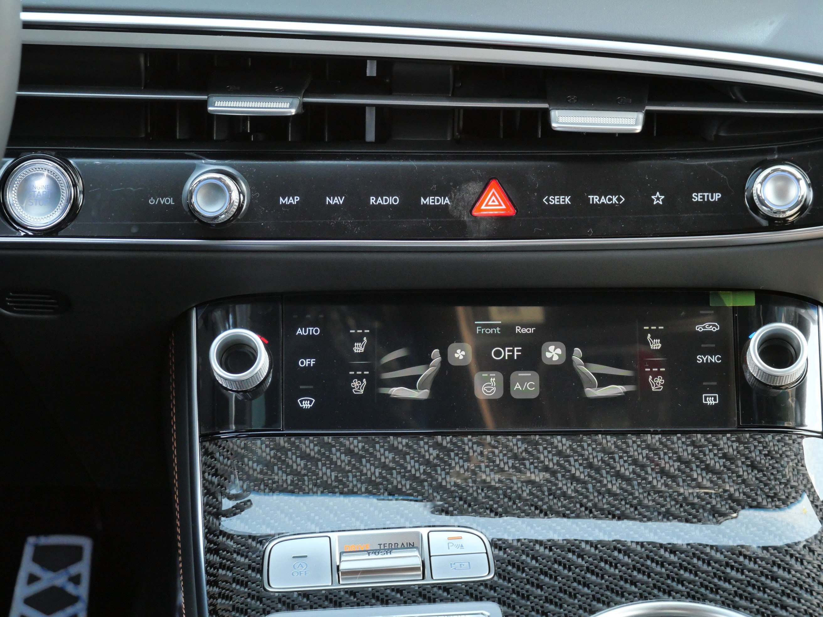 2026 GENESIS GV70 Sport Prestige - Photo 7