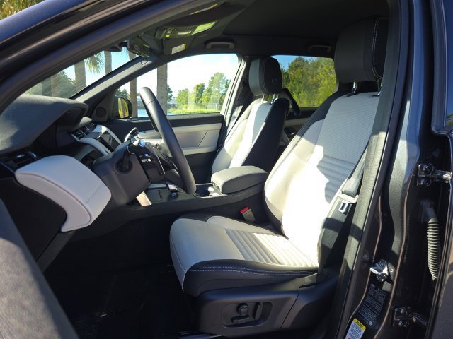 Used 2025 Gray Land Rover Dynamic SE image 14