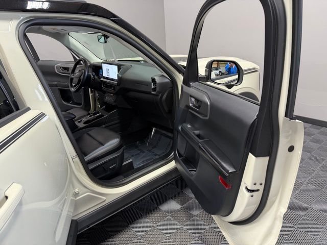 Used 2025 Desert Sand Ford Outer Banks image 23