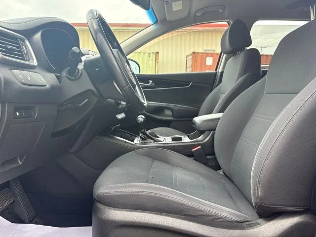 Used 2018 Red Kia LX image 11