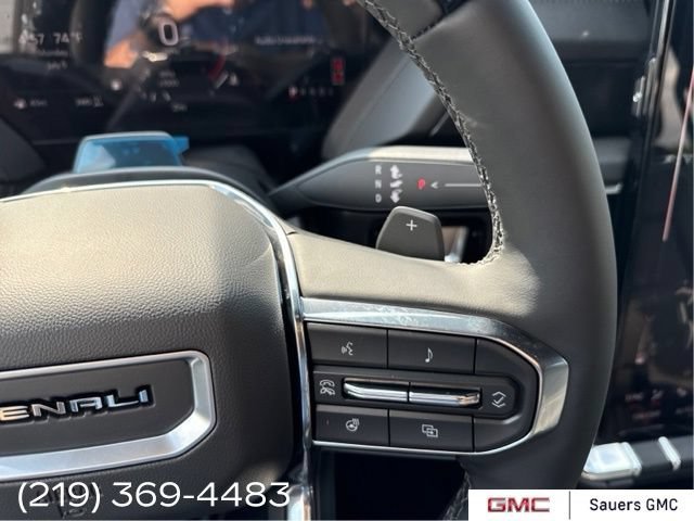 2026 GMC Yukon Denali - Photo 12