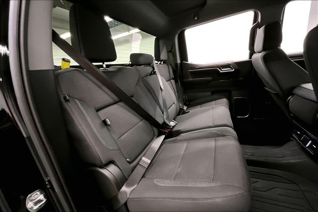 Used 2026 Onyx Black GMC Elevation image 25