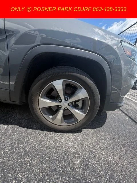Used 2021 Gray Jeep Limited image 3