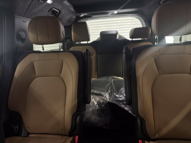 New 2026 Carpathian Grey Land Rover V8 image 13