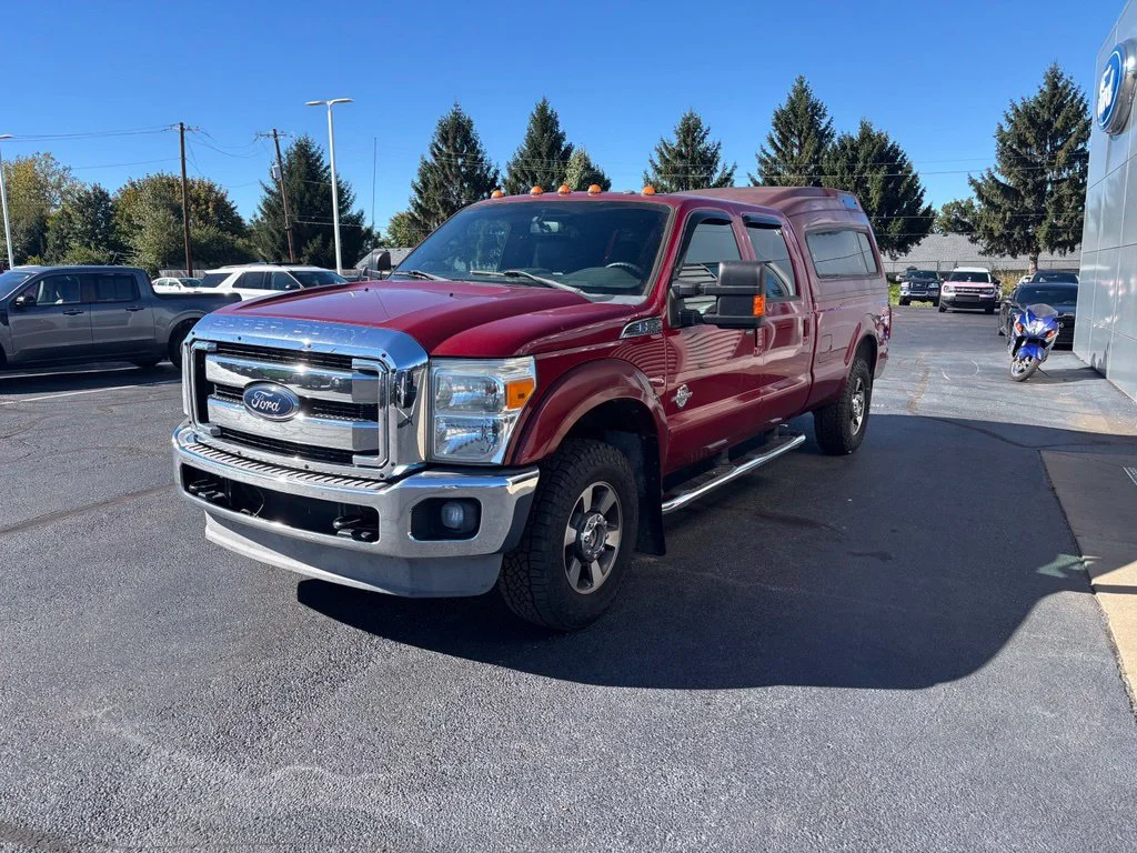 Used 2013 Red Ford Lariat image 2