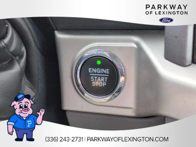 Used 2022 Red Ford XLT image 26