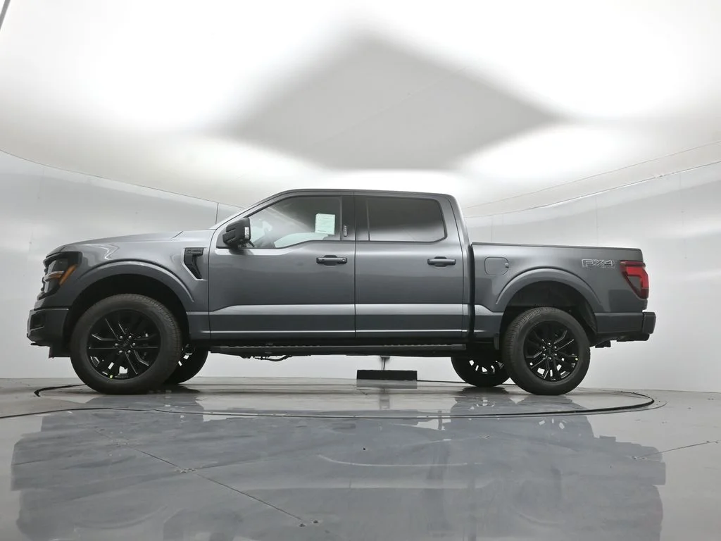 New 2026 Carbonized Gray Metallic Ford XLT image 49