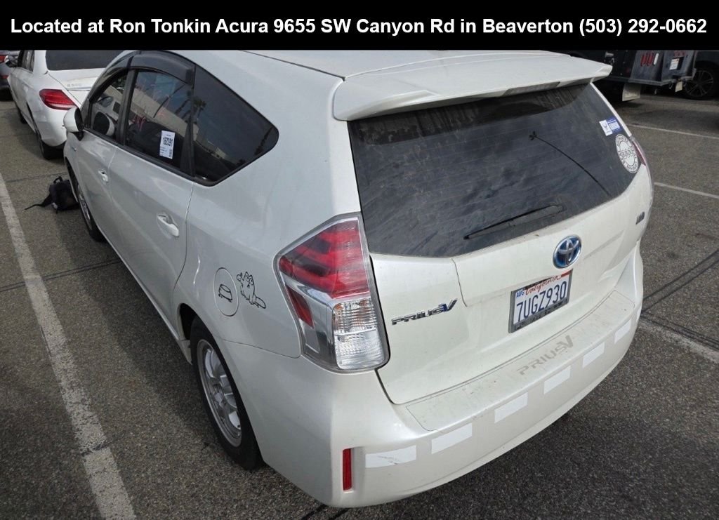 Used 2017 Blizzard Pearl Toyota Two image 5