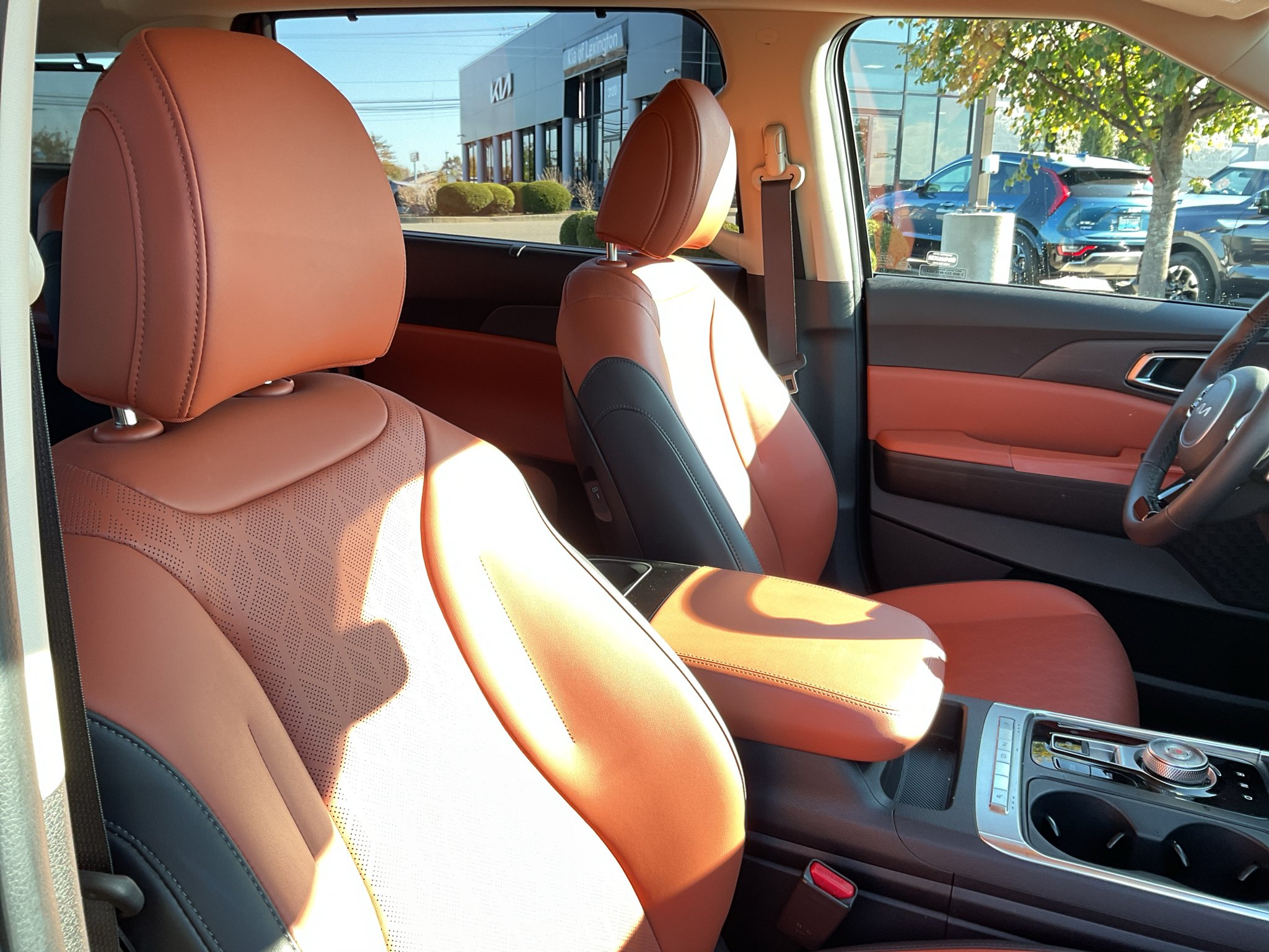 Used 2026 Deep Chroma Blue Kia EX image 12