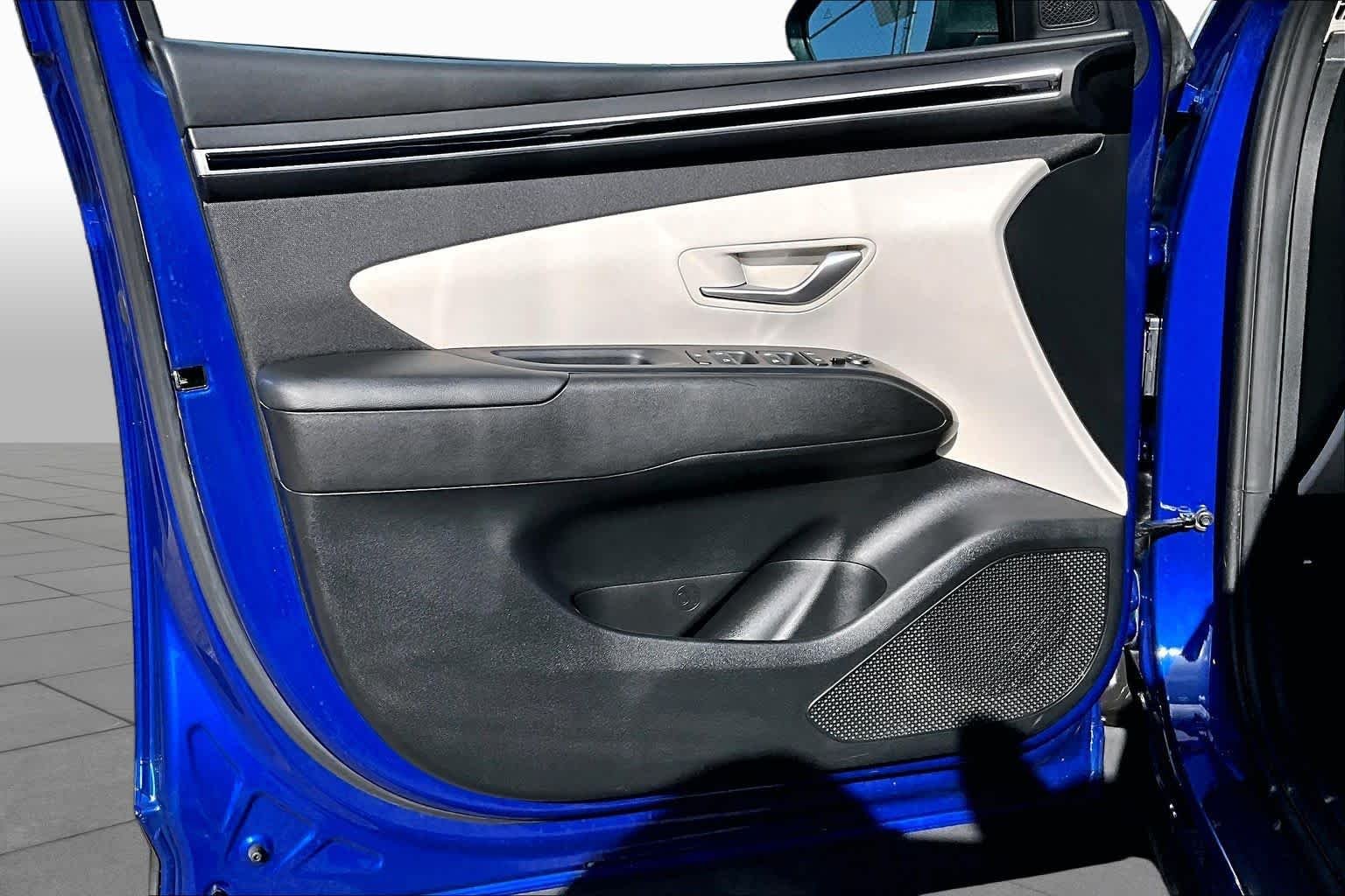 Used 2023 Intense Blue Hyundai SEL image 22