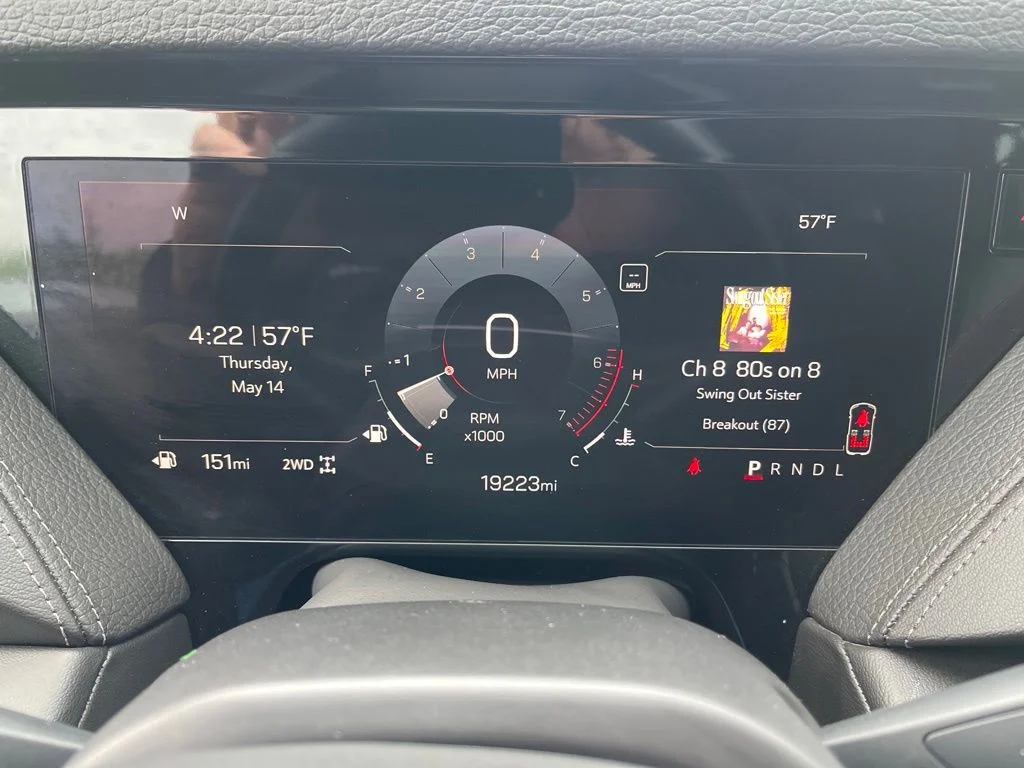Used 2025 Silver GMC Denali image 18