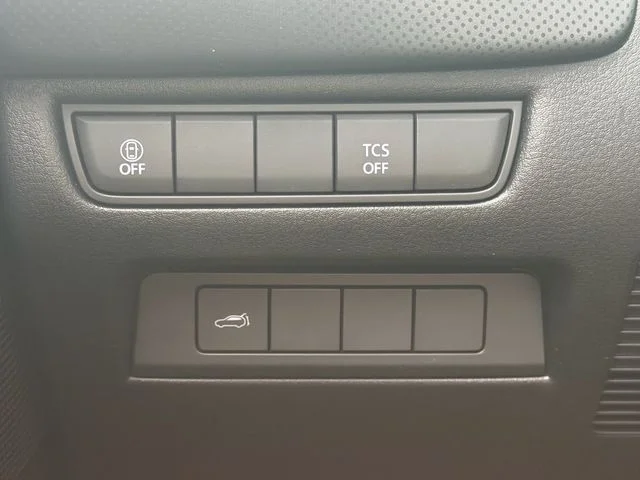 Used 2025 Beige Mazda 2.5 S Preferred Package image 32