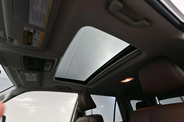 2023 Toyota 4Runner Limited - Photo 25