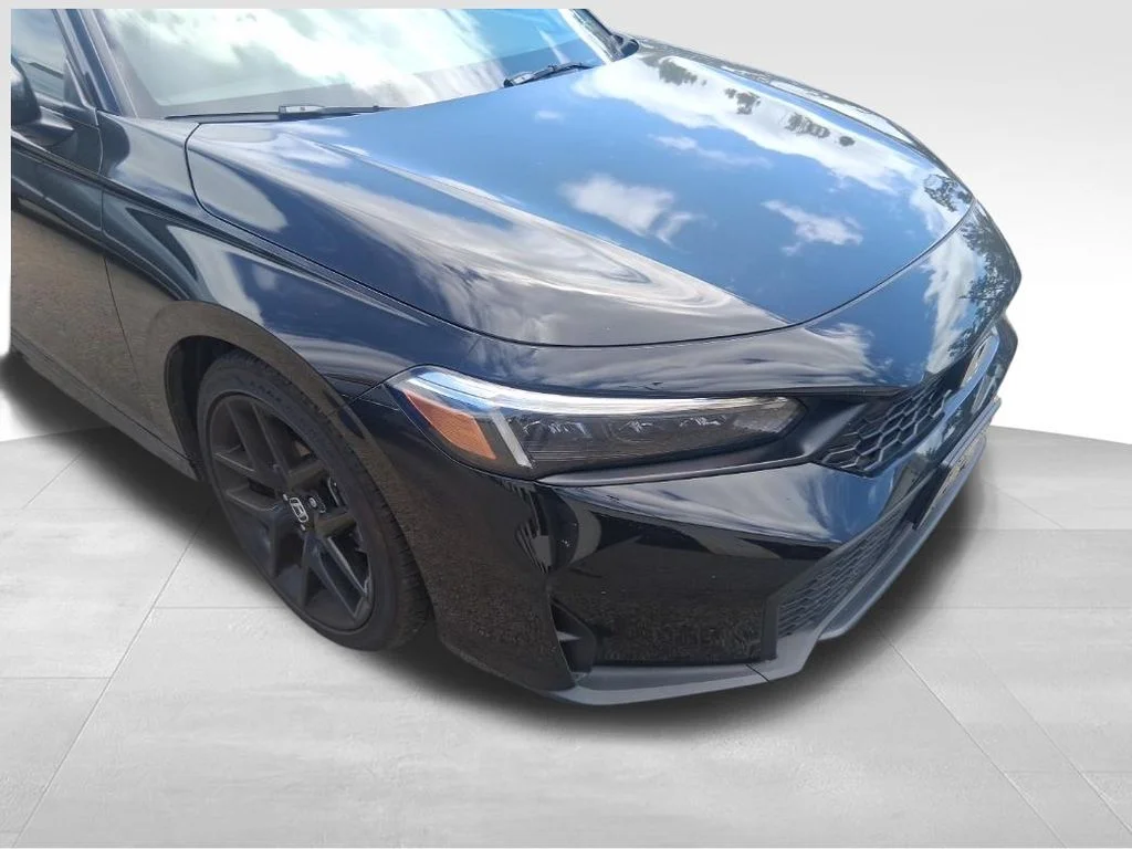 Used 2025 White Honda Sport image 11