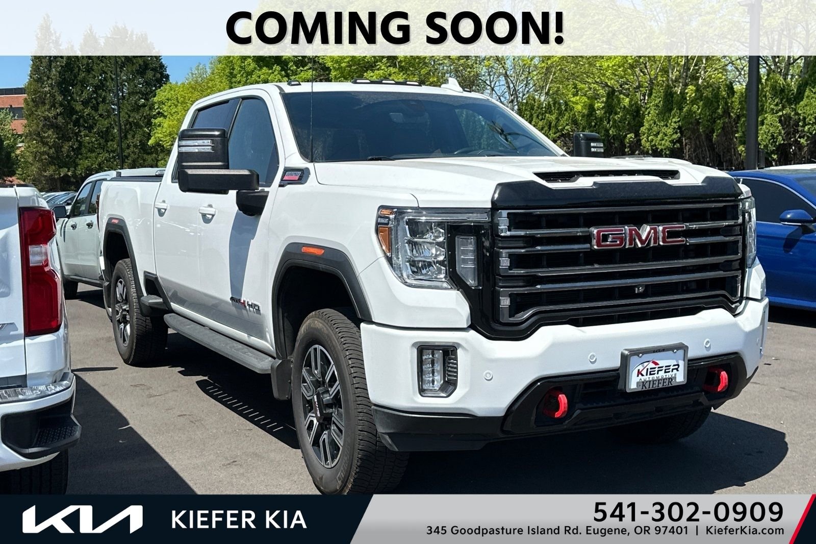 2022 GMC Sierra 4WD Crew Cab Standard Box AT4's photo