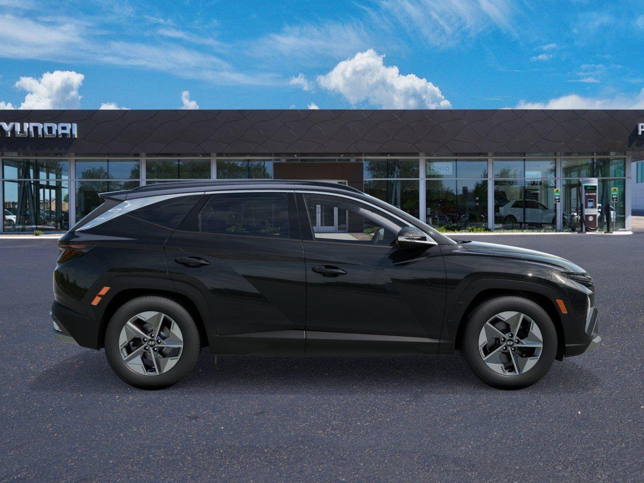 New 2026 Phantom Black Hyundai SEL Premium image 7