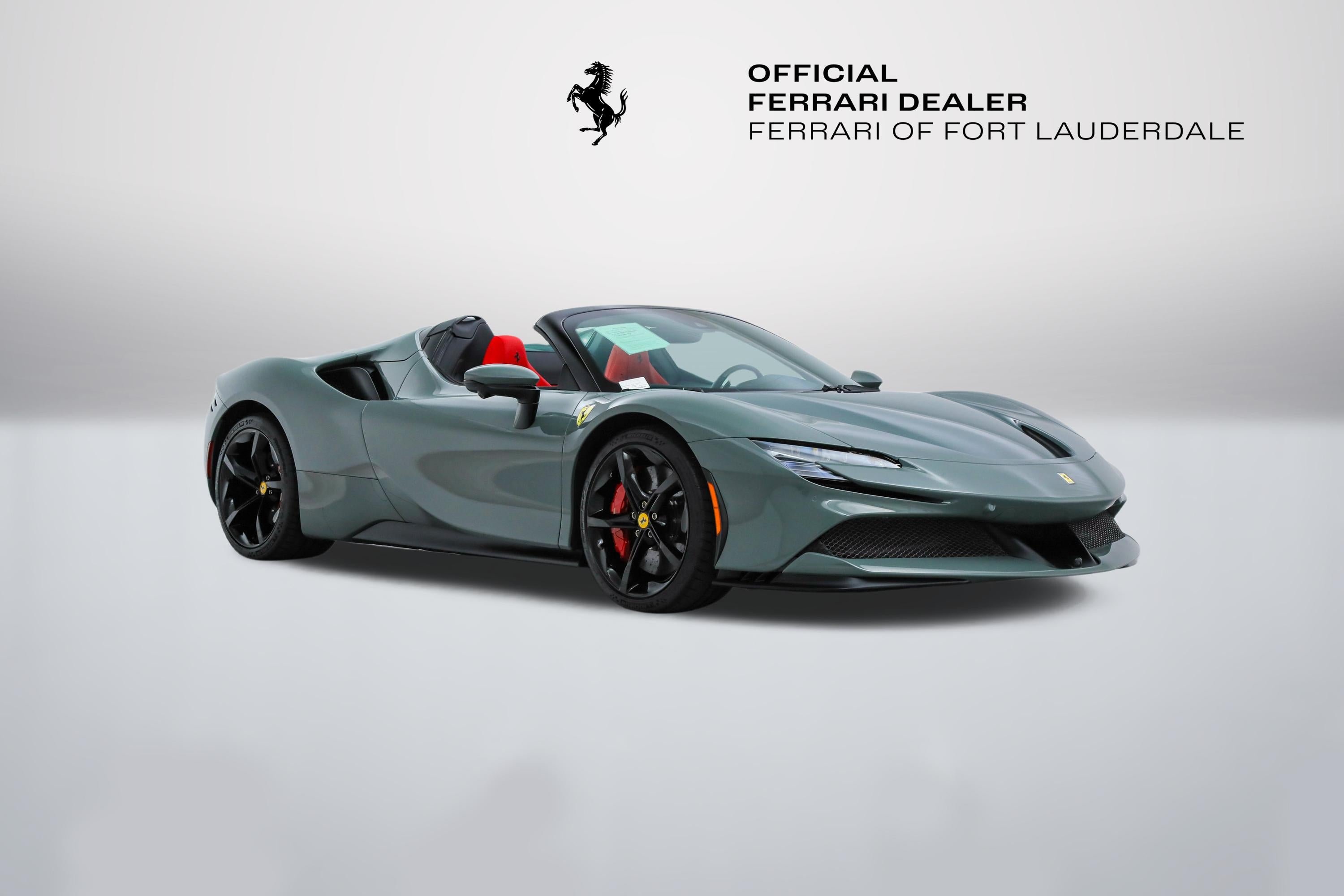 Certified Used 2025 Grigio Medio Ferrari  image 12