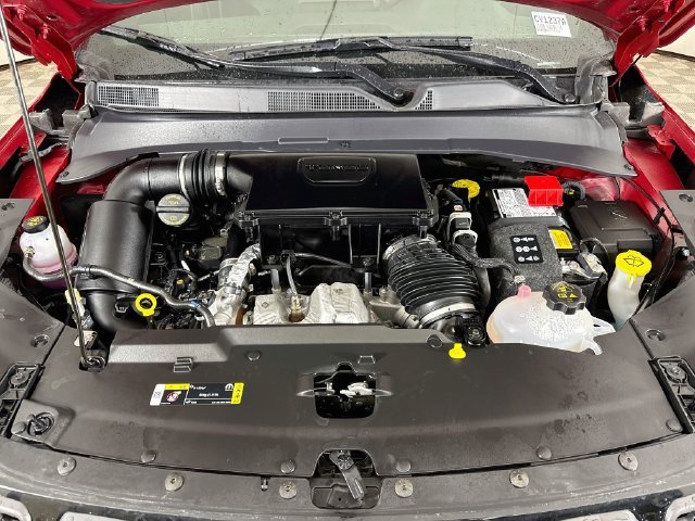 Used 2026 Red Jeep Latitude image 28