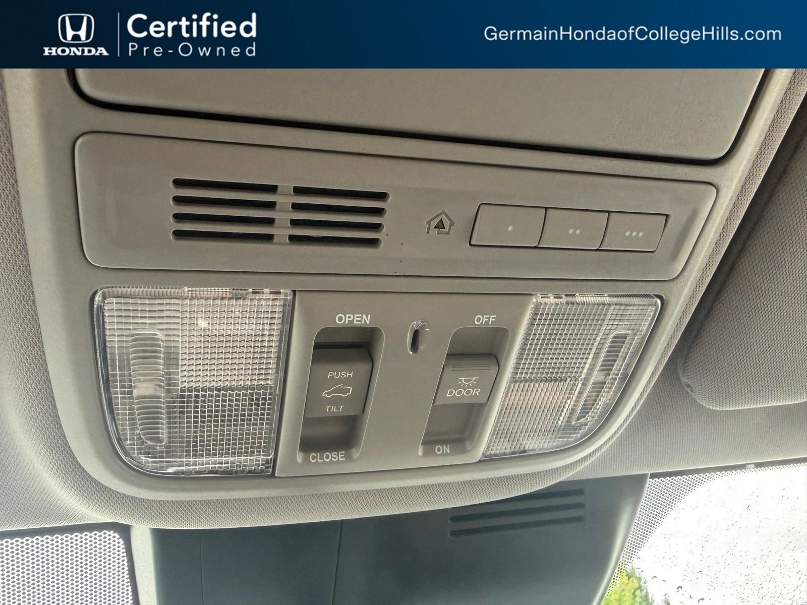Certified Used 2022 Modern Steel Metallic Honda Touring image 28
